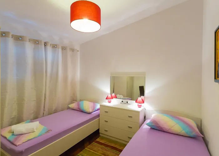 Sun & Sky - Two Bedroom With Balcony And Sea View * 두브로브니크