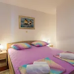 Sun & Sky - Two Bedroom With Balcony And Sea View شقة *