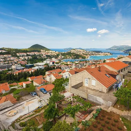 Daire Sun & Sky - Two Bedroom With Balcony And Sea View *